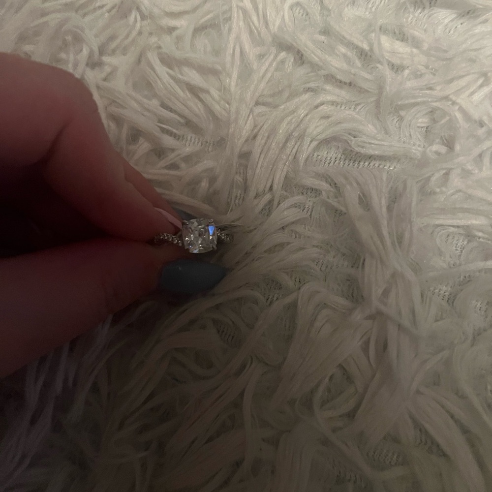 Charmed aroma ring